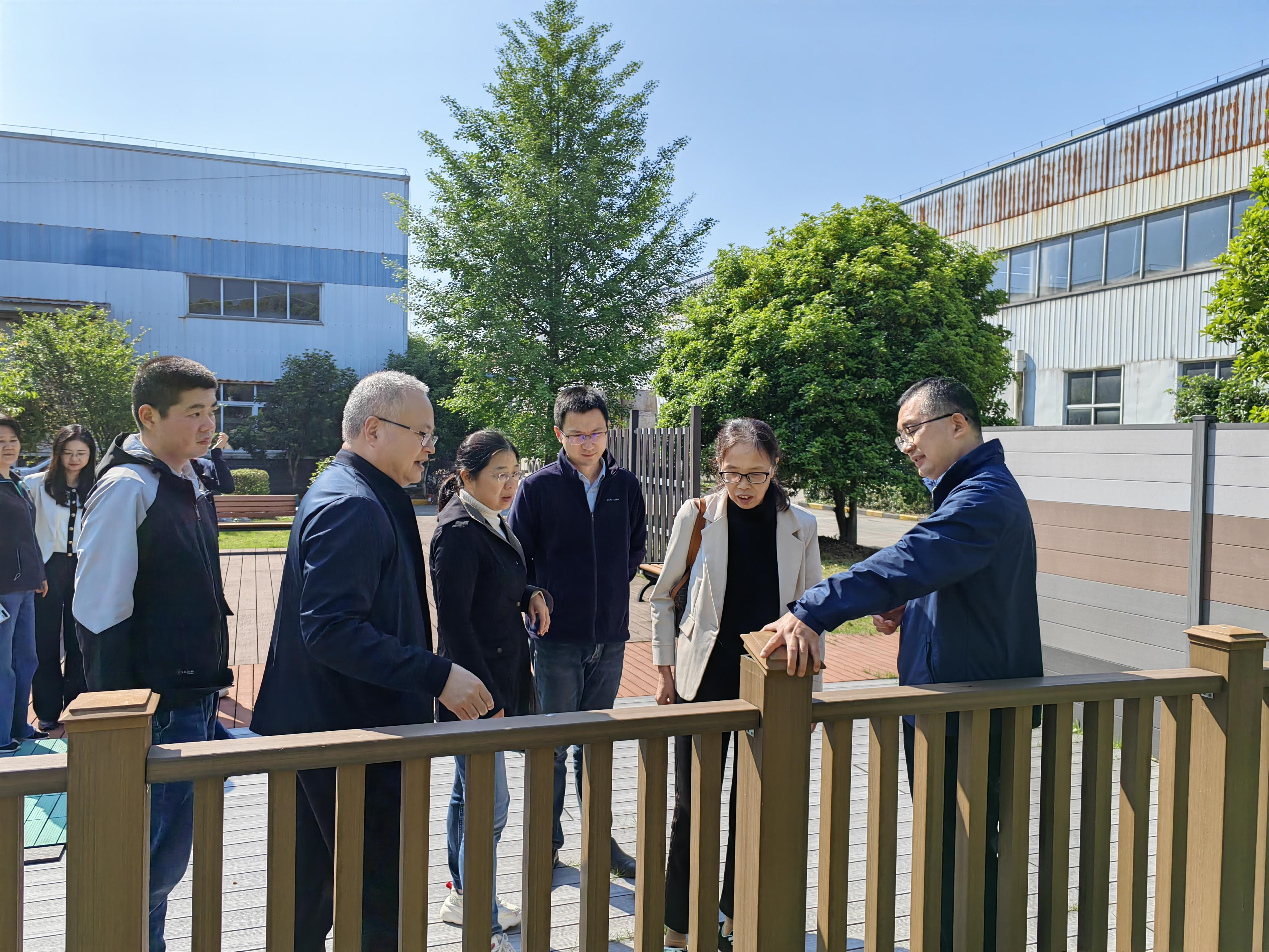http://www.hzzqmy.cn/hsdt/212.html